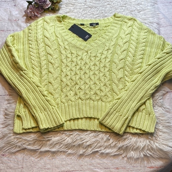 NWT Line the Label Leah V Neck Cable Knit Sweater in Citron sz M - Picture 2 of 11